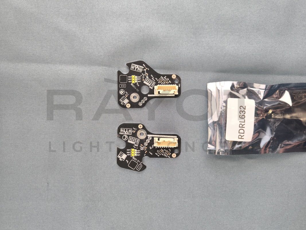 Платы ДХО Volkswagen Tiguan (2020-2025) LED, (фара с одной полосой) цвет: Белый, к-т на 2 фары
