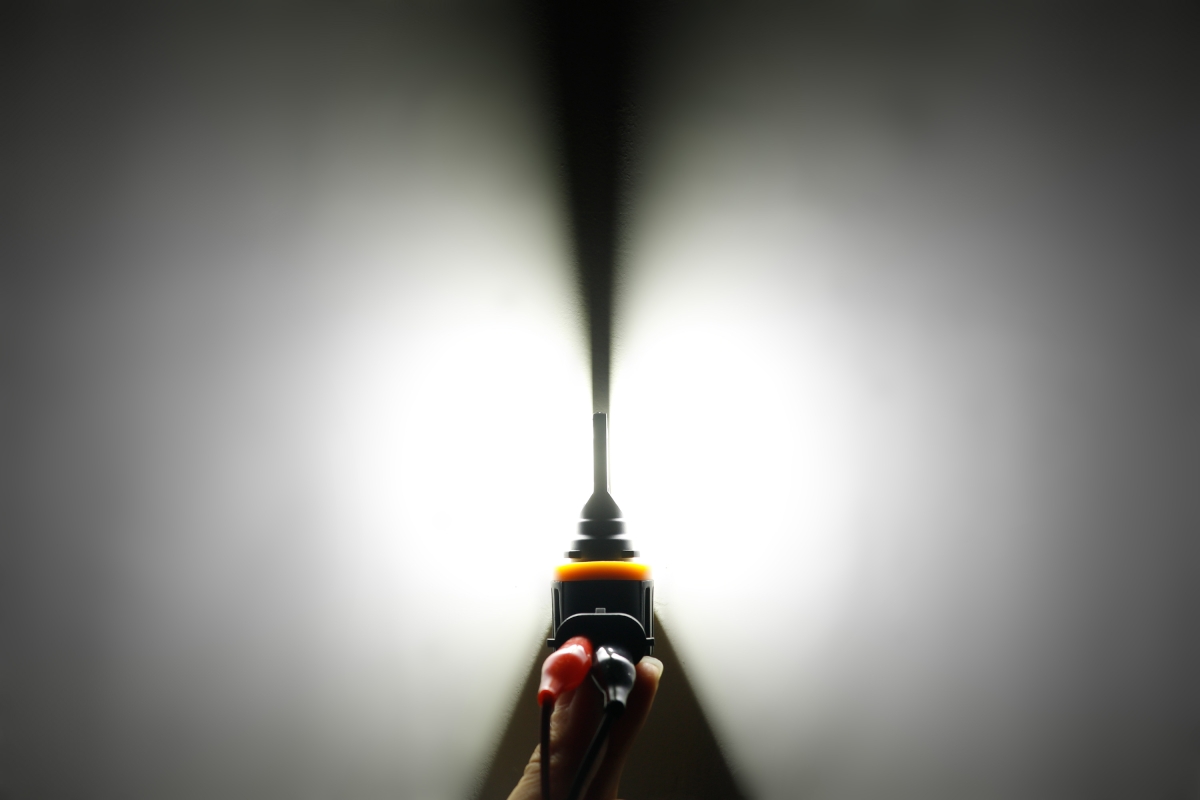 Светодиодная лампа Optima LED QVANT H11 5100K