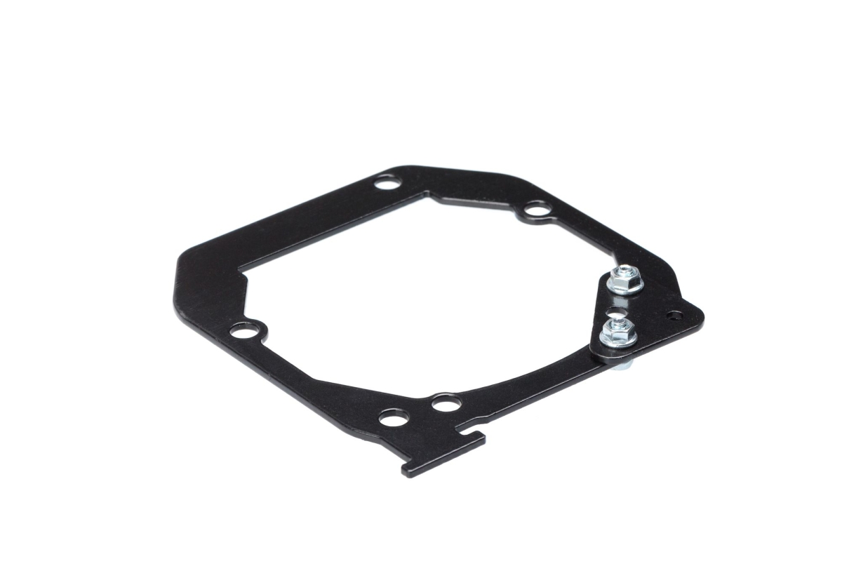 Переходные рамки Toyota Land Cruiser 200 (2015&ndash;2021) для линз Hella 3R в секцию дальнего света