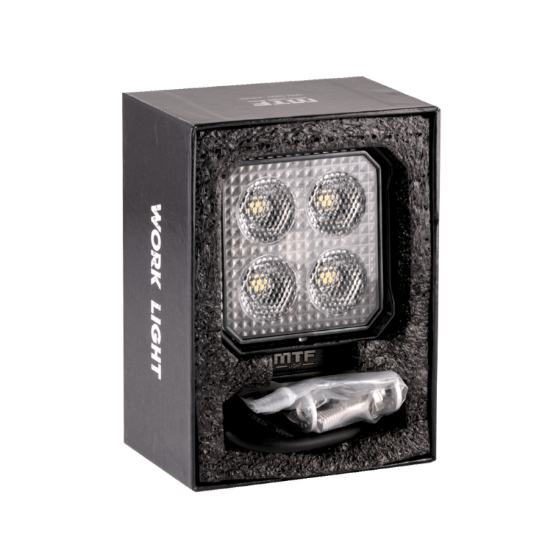 Фонарь светодиодный MTF LIGHT дополнительного освещения 12/24V, 20W, 2000lm, ECE R10, квадратный, шт. Фонарь светодиодный MTF LIGHT дополнительного освещения 12/24V, 20W, 2000lm, ECE R10, квадратный, шт.