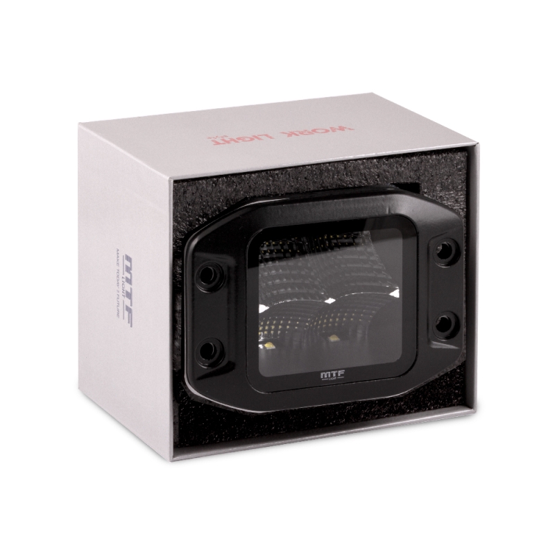 Прожектор светодиодный MTF LIGHT серия STYLE 12-36V, 40W, 3000lm, ECE R10, квадратный, встраиваемый, шт. Прожектор светодиодный MTF LIGHT серия STYLE 12-36V, 40W, 3000lm, ECE R10, квадратный, встраиваемый, шт.