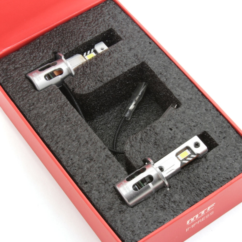 Светодиодные лампы MTF Light IMPRESS, H3, 6000K, 2100 лм, 21 Вт, штатный размер, комплект 2 шт. Светодиодные лампы MTF Light IMPRESS, H3, 6000K, 2100 лм, 21 Вт, штатный размер, комплект 2 шт.