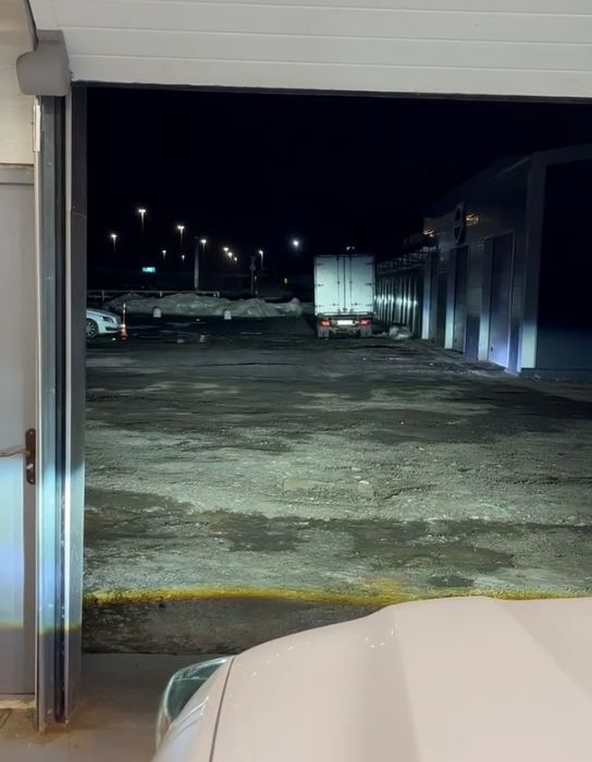 Toyota Land Cruiser 200 (2012) x Aozoom K9 x @BLKV_LIGHT