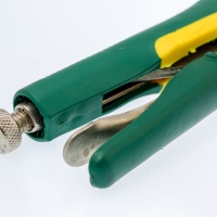 Щипцы для склеивания и фиксации фар Optima Щипцы для склеивания и фиксации фар Optima