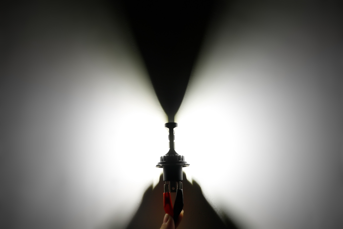 Светодиодная лампа Optima LED QVANT H4 5100K