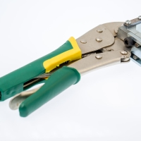 Щипцы для склеивания и фиксации фар Optima Щипцы для склеивания и фиксации фар Optima