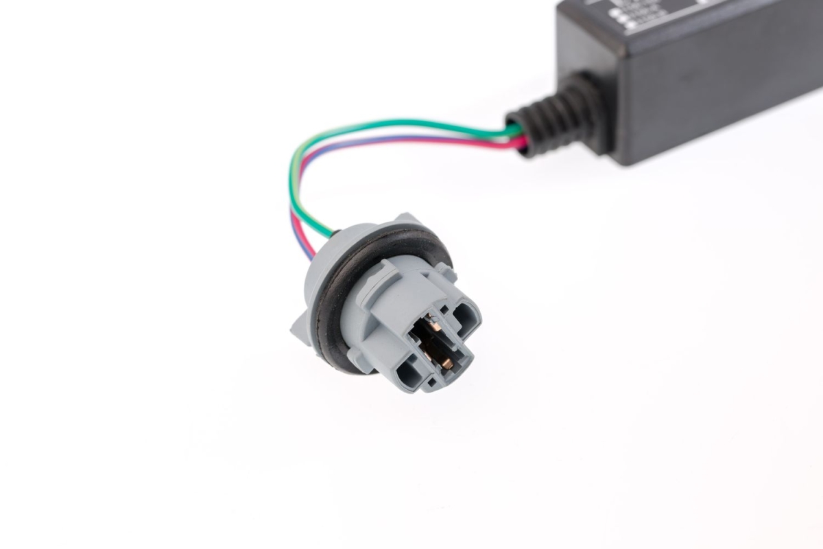 Модуль устранения ошибки Optima Premium Canbus для LED 7440/W21W